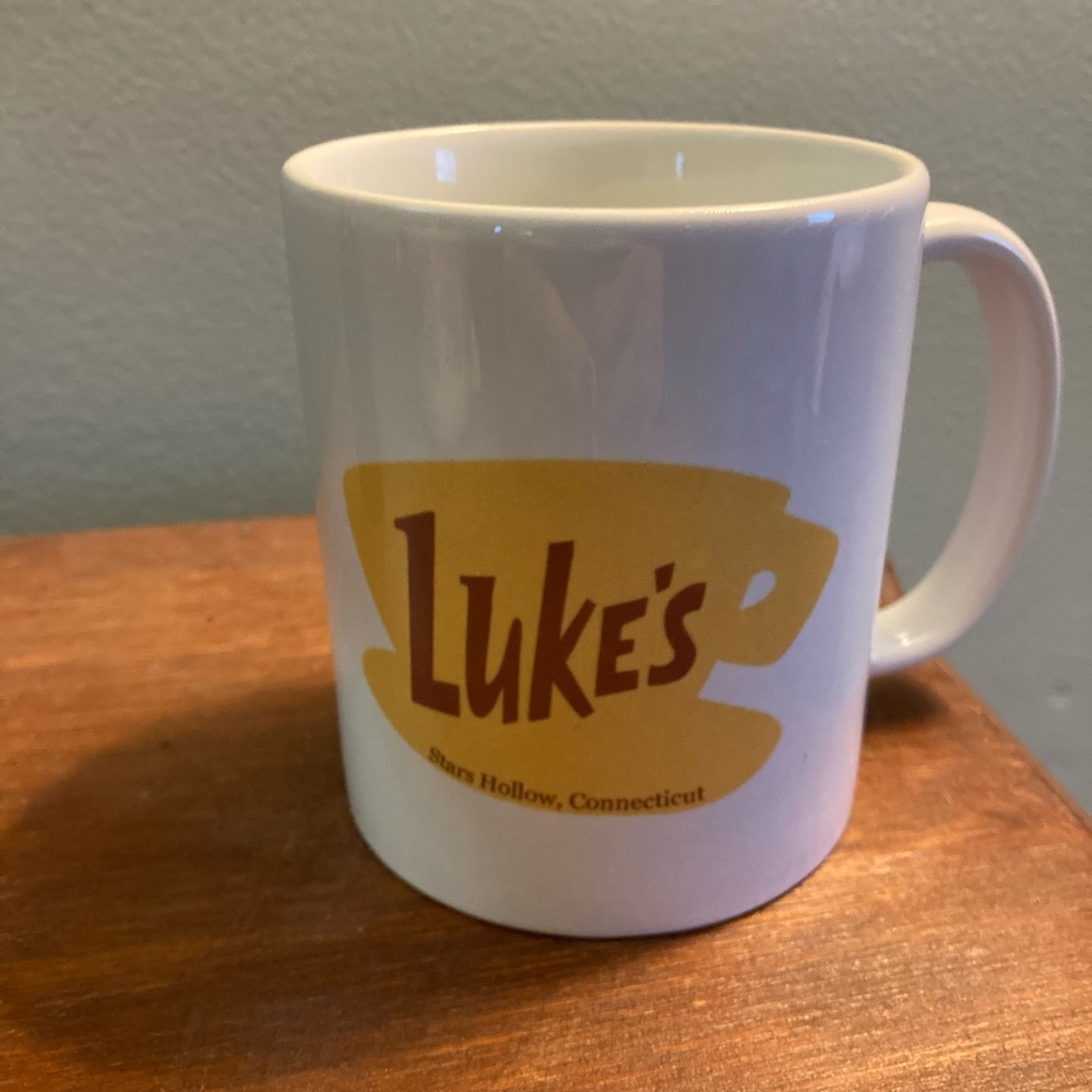 Coffee mug merch from Gilmore girls.